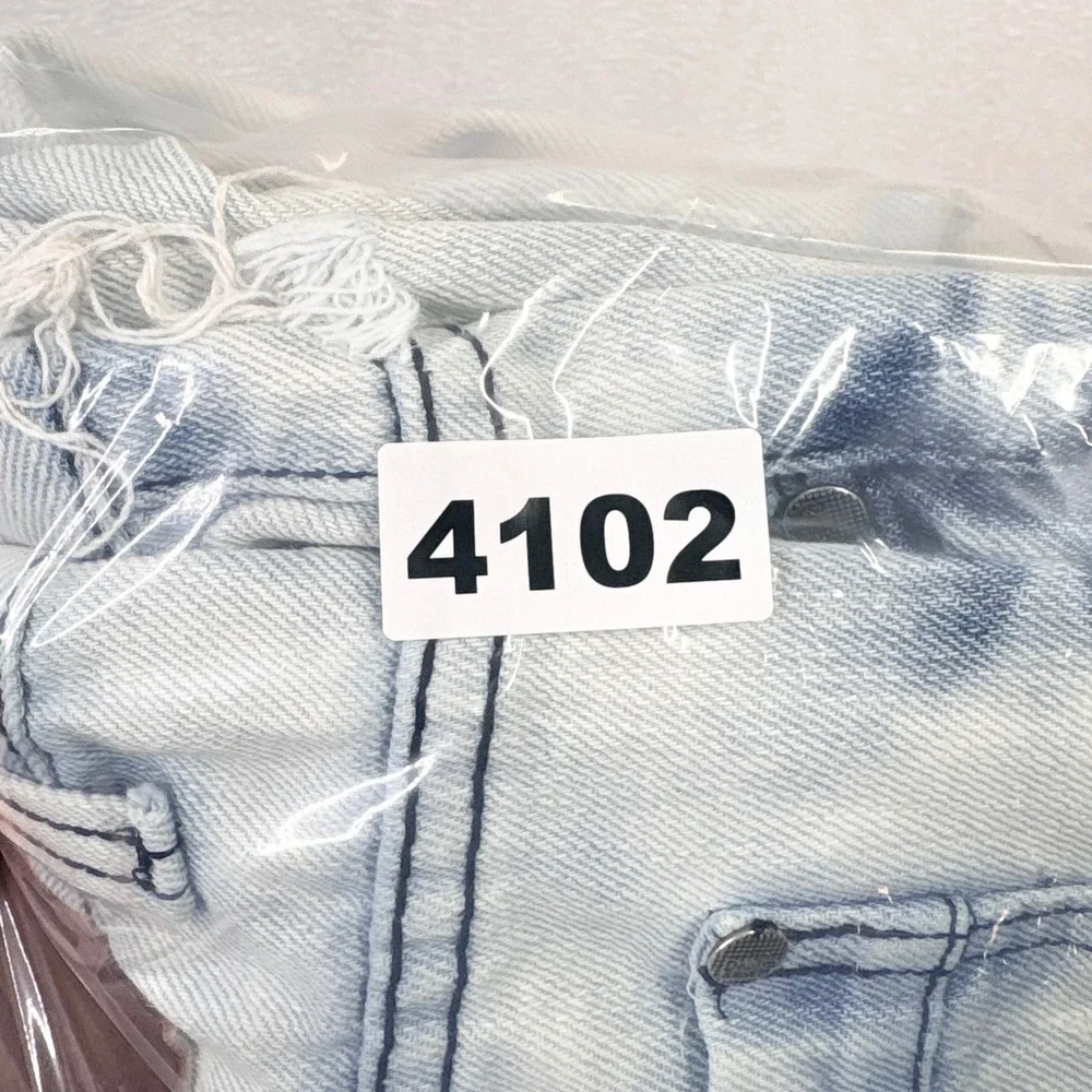 Denim and Rivets Distressed Acid Wash Bootcut Jeans‎ Size 30 Measures 32x29